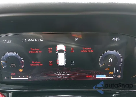 2022 Jeep Wagoneer Series Iii 4X4 z USA, uszkodzony, nr VIN 1C4SJVDT3NS129689